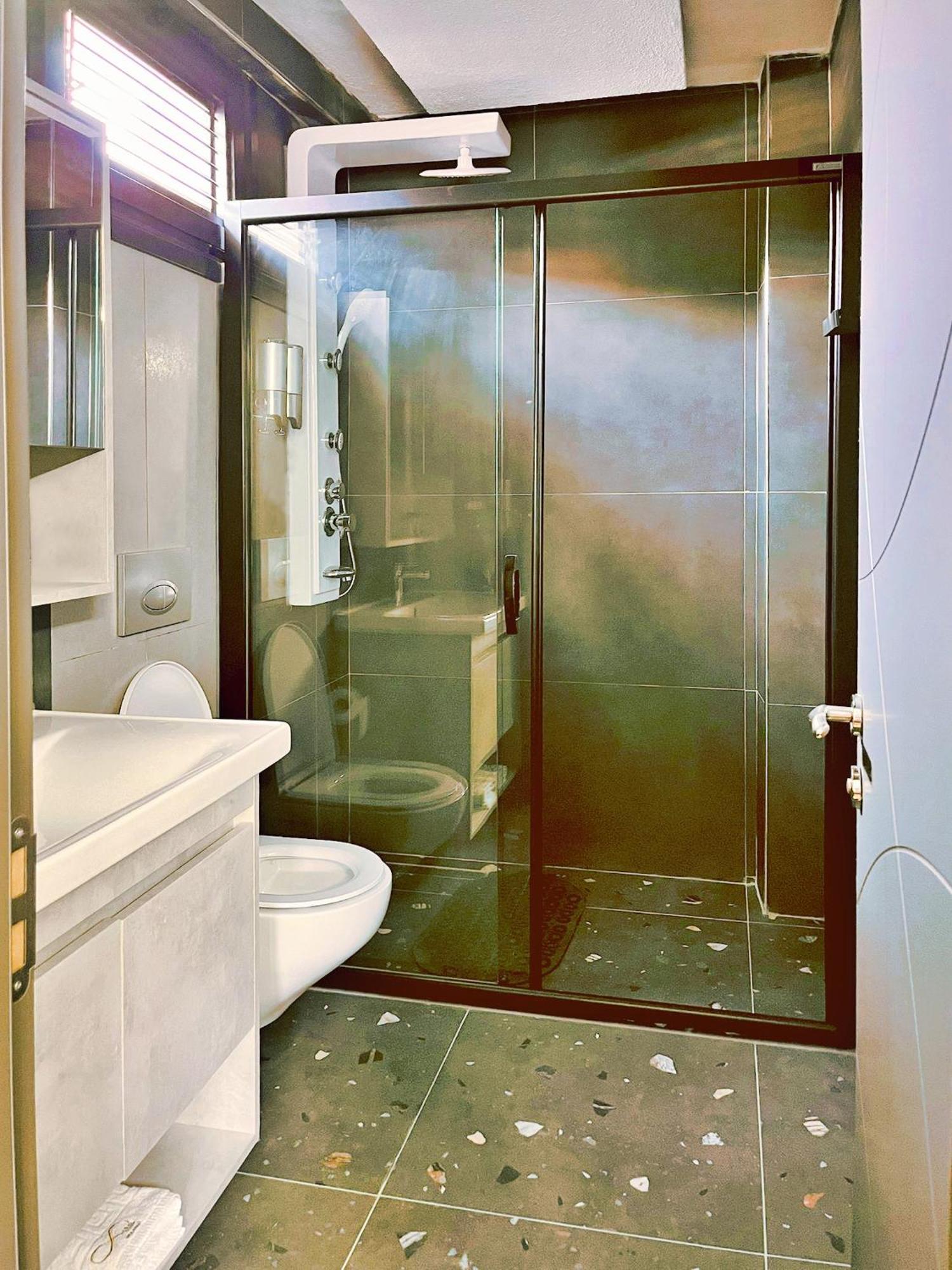 1314 Suite Hotel Istanbul Arnavutkoy Exterior foto